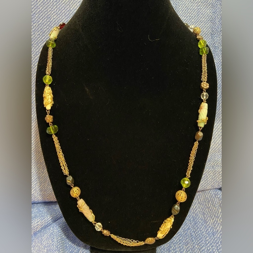 🍀 3/$15 Gold and Green Beaded Necklace